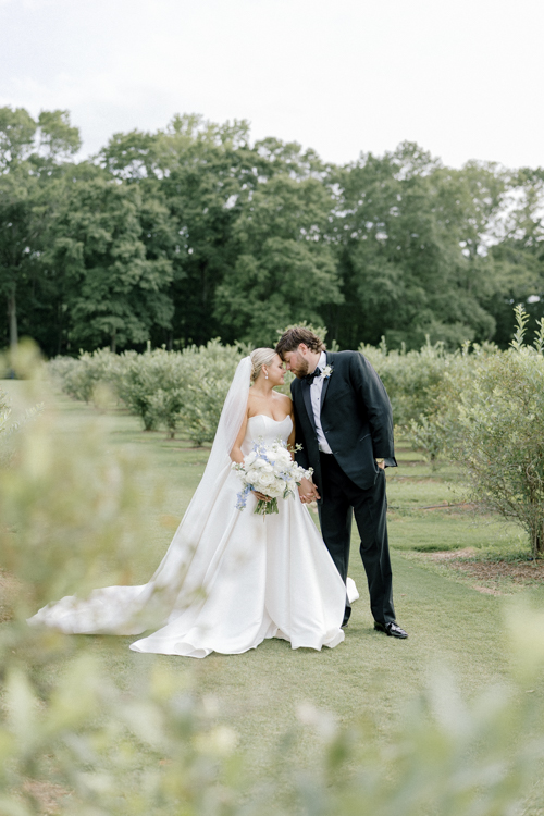 Rachel and Matthew’s elegant wedding day at Hadden Estate in Watkinsville, Georgia