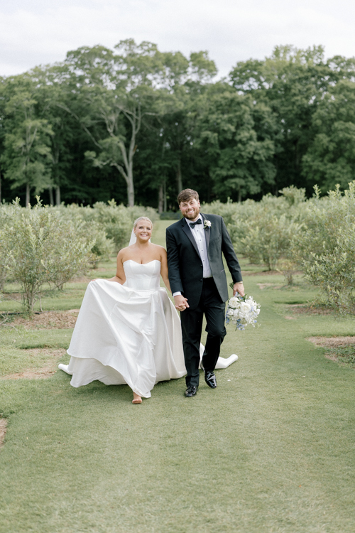 Rachel and Matthew’s elegant wedding day at Hadden Estate in Watkinsville, Georgia