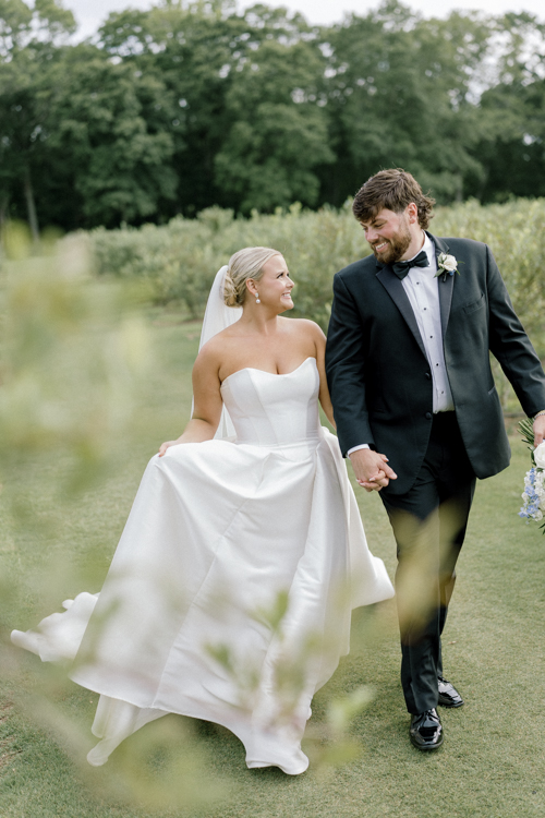 Rachel and Matthew’s elegant wedding day at Hadden Estate in Watkinsville, Georgia