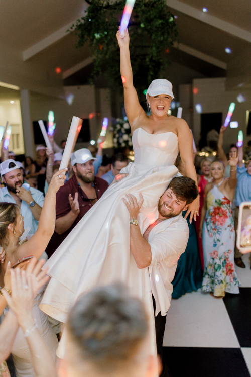 Rachel and Matthew’s elegant wedding day at Hadden Estate in Watkinsville, Georgia